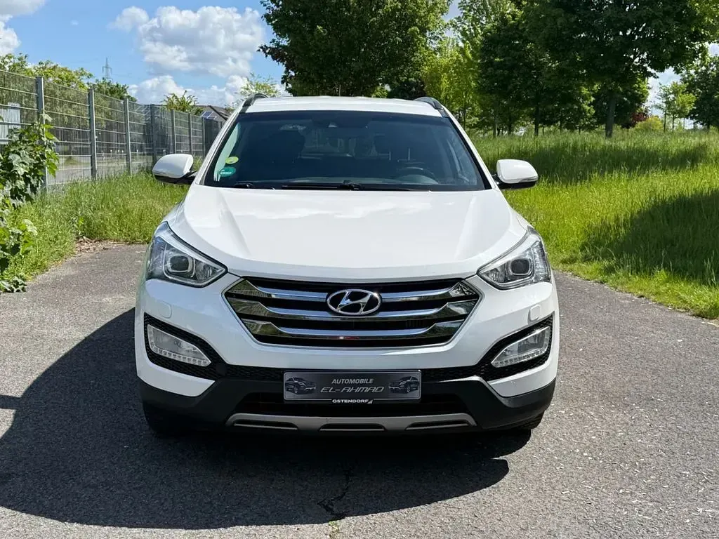 Gebraucht Hyundai Santa Fe Premium 197 PS (144 kW) 2016 Weiß SUV
