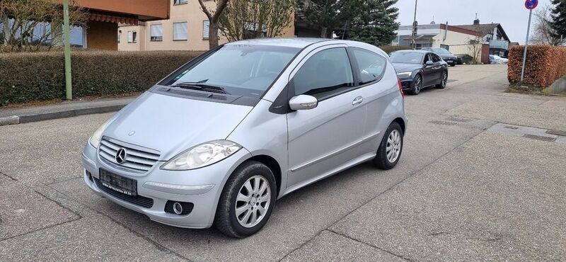 Silber Gebraucht 2006 Mercedes A150 Elegance Limousine | 1.599 € (Teuer) - Bild 1/4