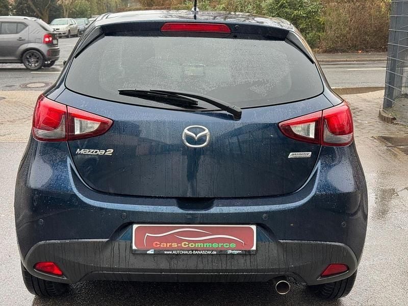 Gebraucht Mazda 2 Sports-Line 90 PS (66 kW) 2015 Blau Limousine