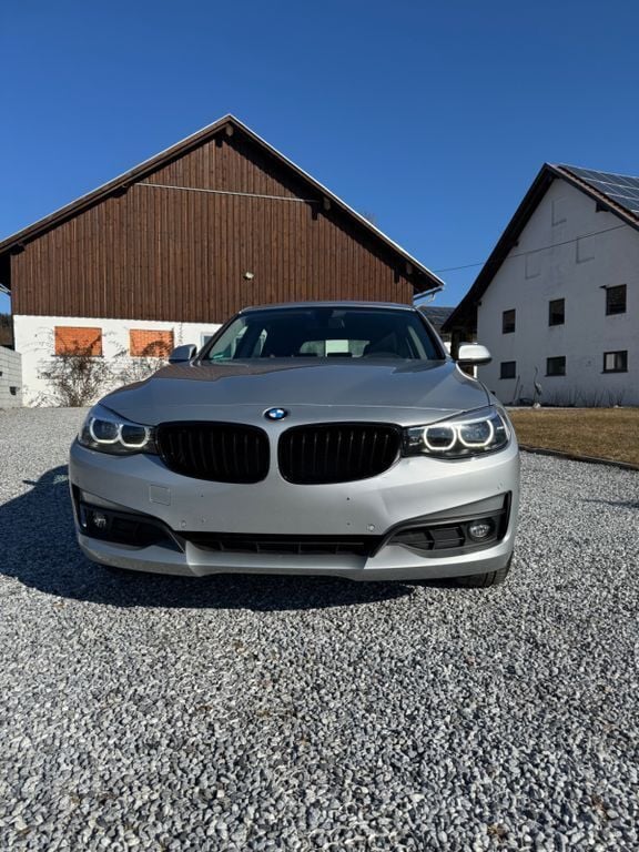 Gebraucht BMW 320 Gran Turismo Advantage 190 PS (139 kW) 2019 Silber Coupé
