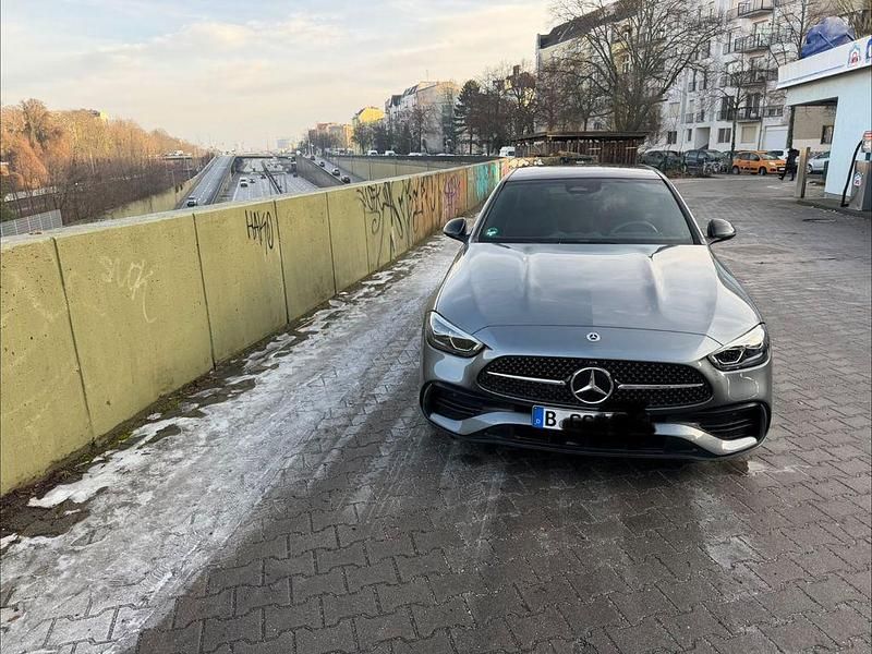 Gebraucht Mercedes C300 258 PS (189 kW) 2023 Grau Limousine