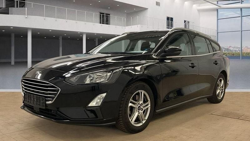 Gebraucht Ford Focus Cool & Connect 125 PS (91 kW) 2020 Schwarz Kombi