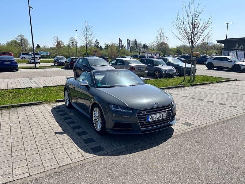Gebraucht Audi TT Roadster Ambiente 310 PS (228 kW) 2015 Cabrio
