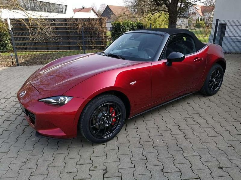 Neu Mazda MX5 132 PS (97 kW) 2026 Soul red crystal m Cabrio