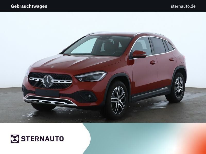 Rot Gebraucht 2022 Mercedes GLA250 Progressive SUV | 32.880 € (Superpreis) - Bild 1/4