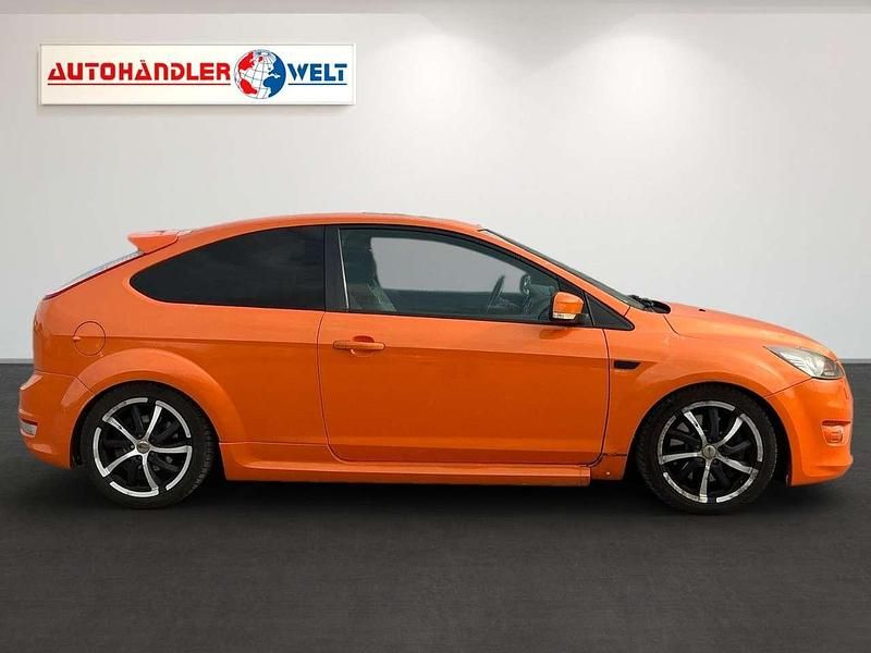 Gebraucht Ford Focus ST 226 PS (166 kW) 2008 Orange Limousine