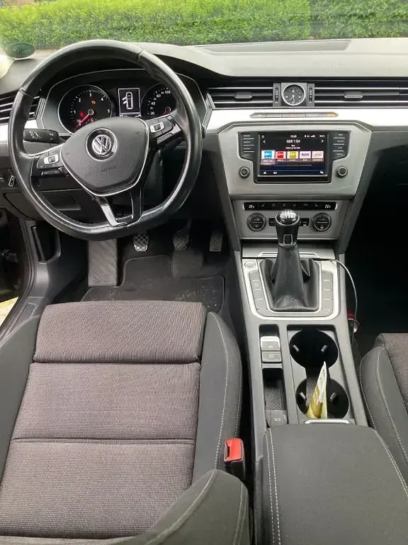 Gebraucht VW Passat Comfortline 150 PS (110 kW) 2016 Braun Kombi