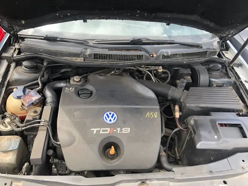 Gebraucht VW Golf IV Basis 110 PS (80 kW) 2001 Grau Limousine