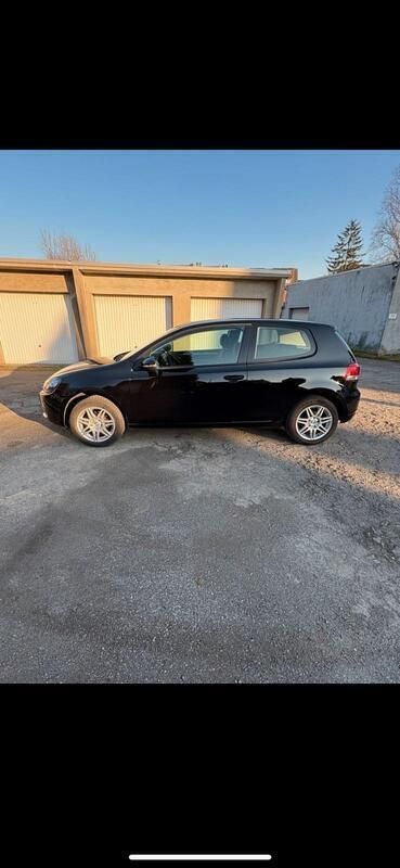 Schwarz Gebraucht 2010 VW Golf VI Kleinwagen | 3.350 € (Superpreis) - Bild 1/4
