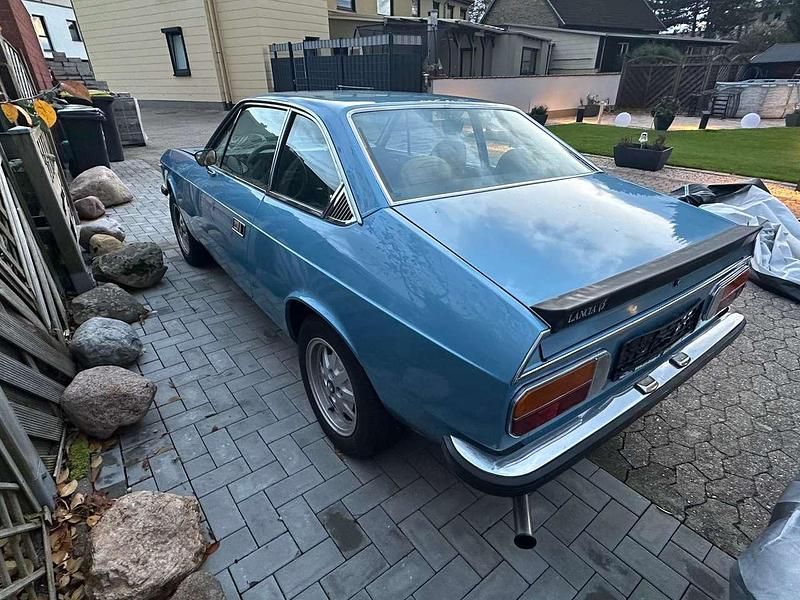 Second-hand Lancia Beta 101 CP (74 kW) 1977 Albastru Coupe