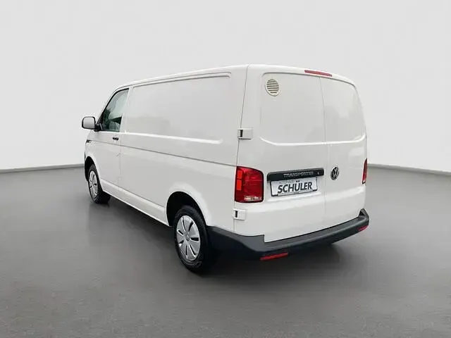 Gebraucht VW T6.1 110 PS (80 kW) 2021 Weiß (weiß) Van