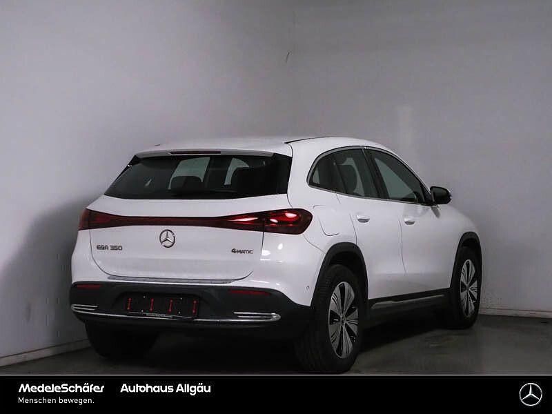 Gebraucht Mercedes EQA350 Progressive 214 kW (292 PS) 2024 Unilack polarweiß SUV