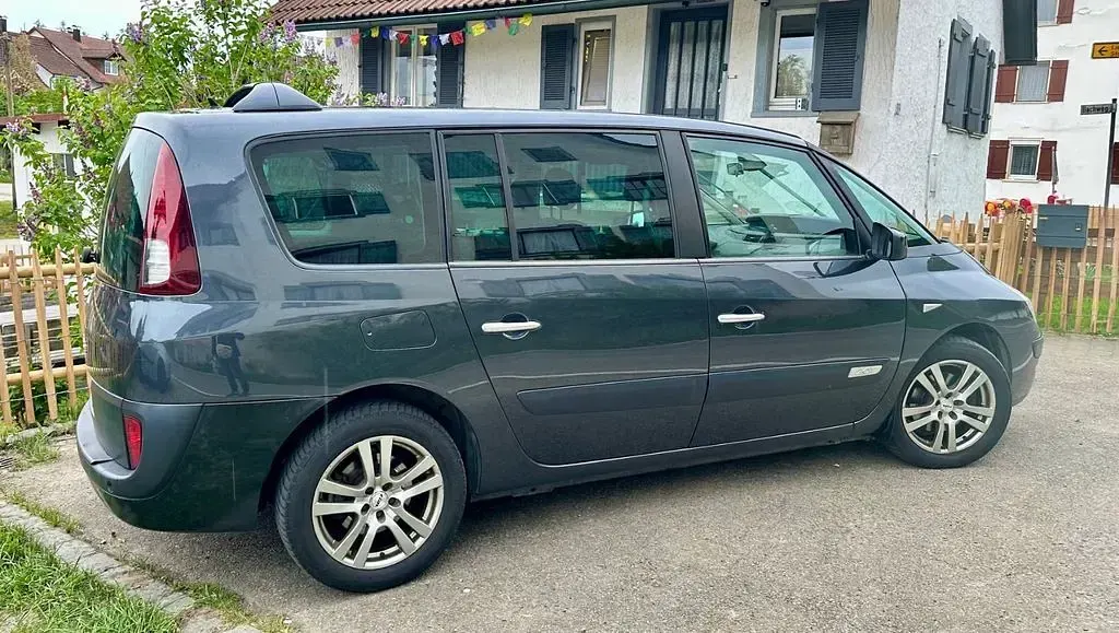 Gebraucht Renault Grand Espace 170 PS (125 kW) 2011 Andere farben Van / Kleinbus