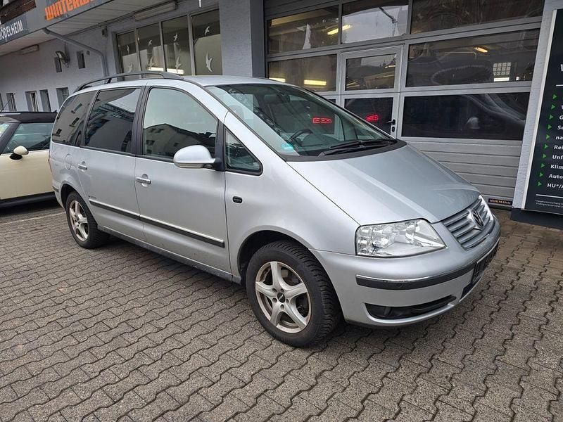 Gebraucht VW Sharan Trendline 116 PS (85 kW) 2008 Silber Van / Kleinbus