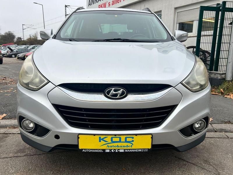 Gebraucht Hyundai ix35 Style 136 PS (100 kW) 2014 Silber SUV