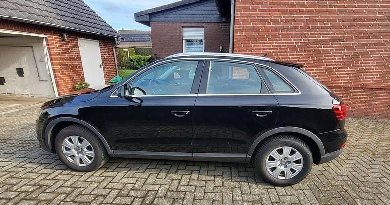 Gebraucht Audi Q3 140 PS (102 kW) 2012 Schwarz SUV