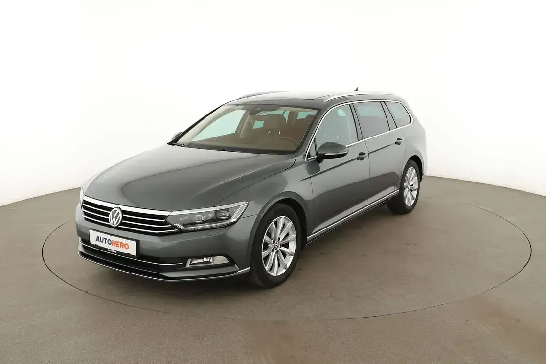 Gebraucht VW Passat Highline 220 PS (161 kW) 2017 Kombi