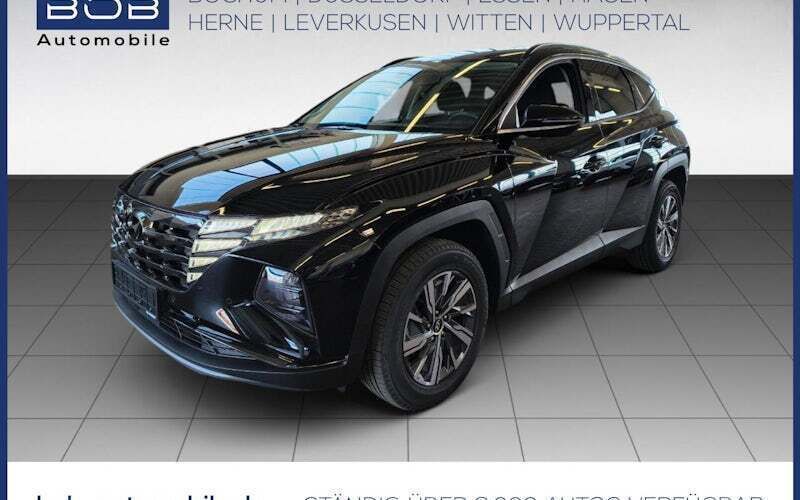 Abyss black (schwarz) Gebraucht 2024 Hyundai Tucson Trend SUV | 29.880 € - Bild 1/4