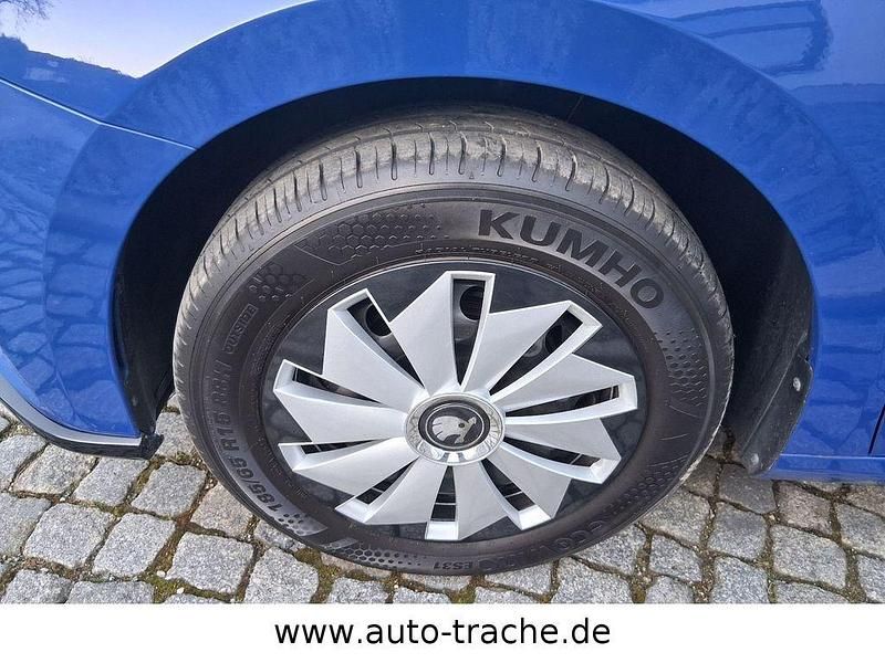 Gebraucht Skoda Fabia Selection 80 PS (58 kW) 2023 Blau Kleinwagen