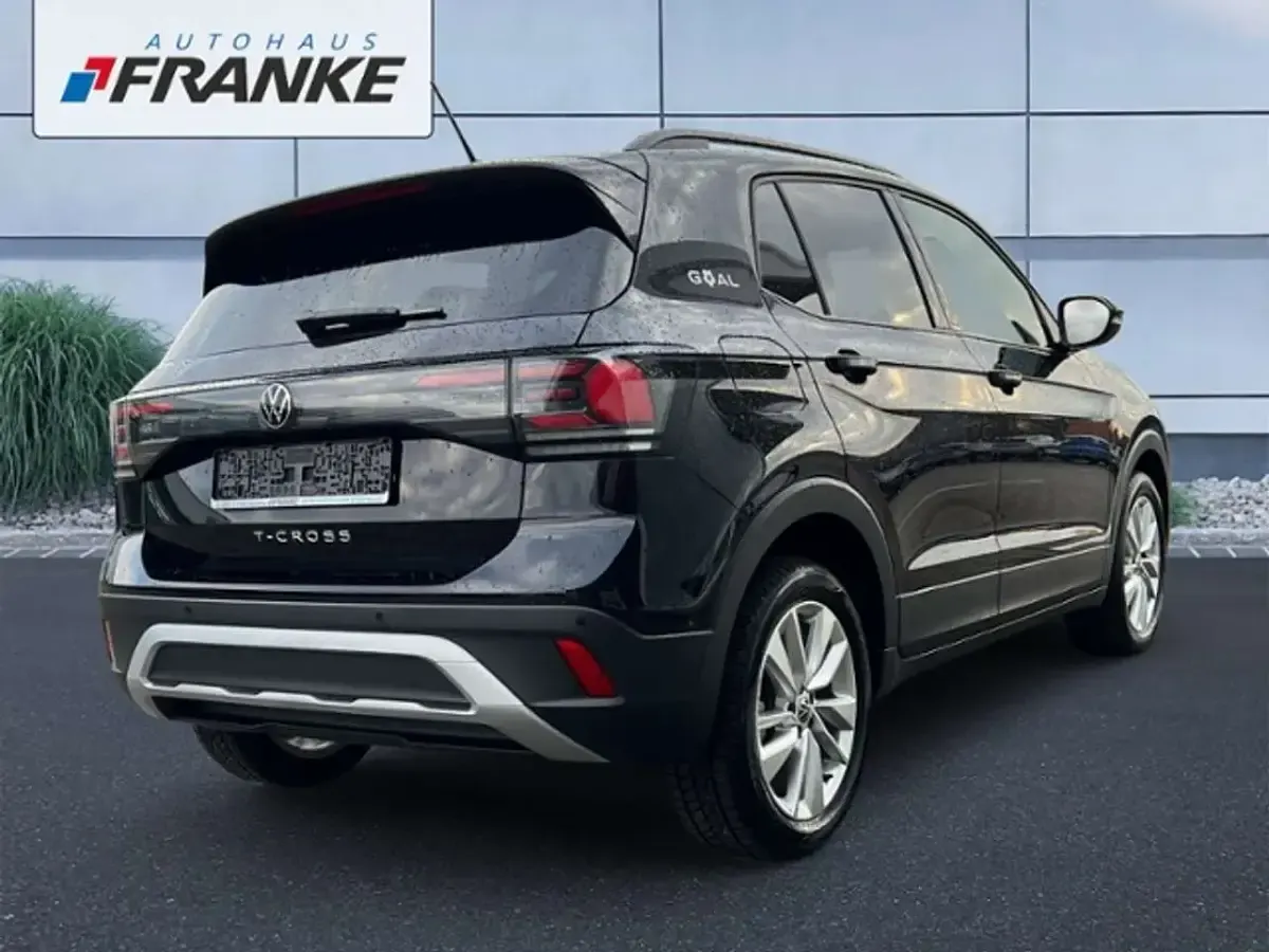 Gebraucht VW T-Cross Goal 116 PS (85 kW) 2025 Deep black perleffekt SUV