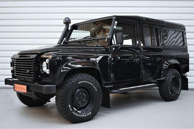 Gebraucht Land Rover Defender SE 122 PS (89 kW) 2014 Schwarz Kombi