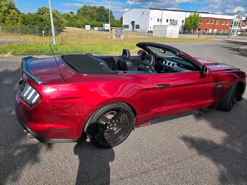 Gebraucht Ford Mustang 421 PS (309 kW) 2016 Rot Cabrio