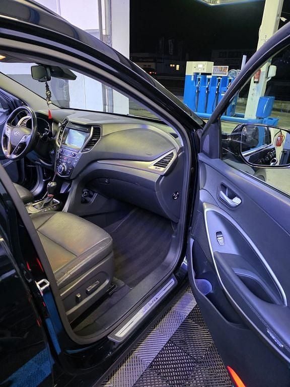 Gebraucht Hyundai Grand Santa Fe Premium 200 PS (147 kW) 2017 Schwarz SUV