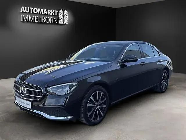 Second-hand Mercedes E300 320 CP (235 kW) 2020 Negru Berlinǎ