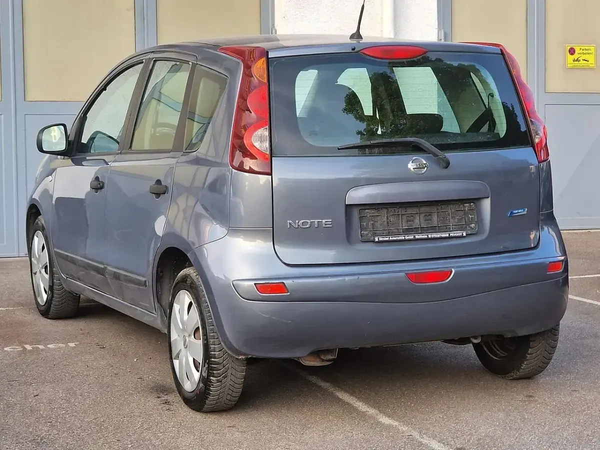 Gebraucht Nissan Note Visia 88 PS (64 kW) 2009 Faded denim (m) Kleinwagen