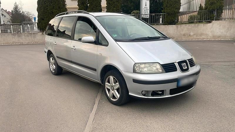 Gebraucht Seat Alhambra 116 PS (85 kW) 2004 Silber Van / Kleinbus