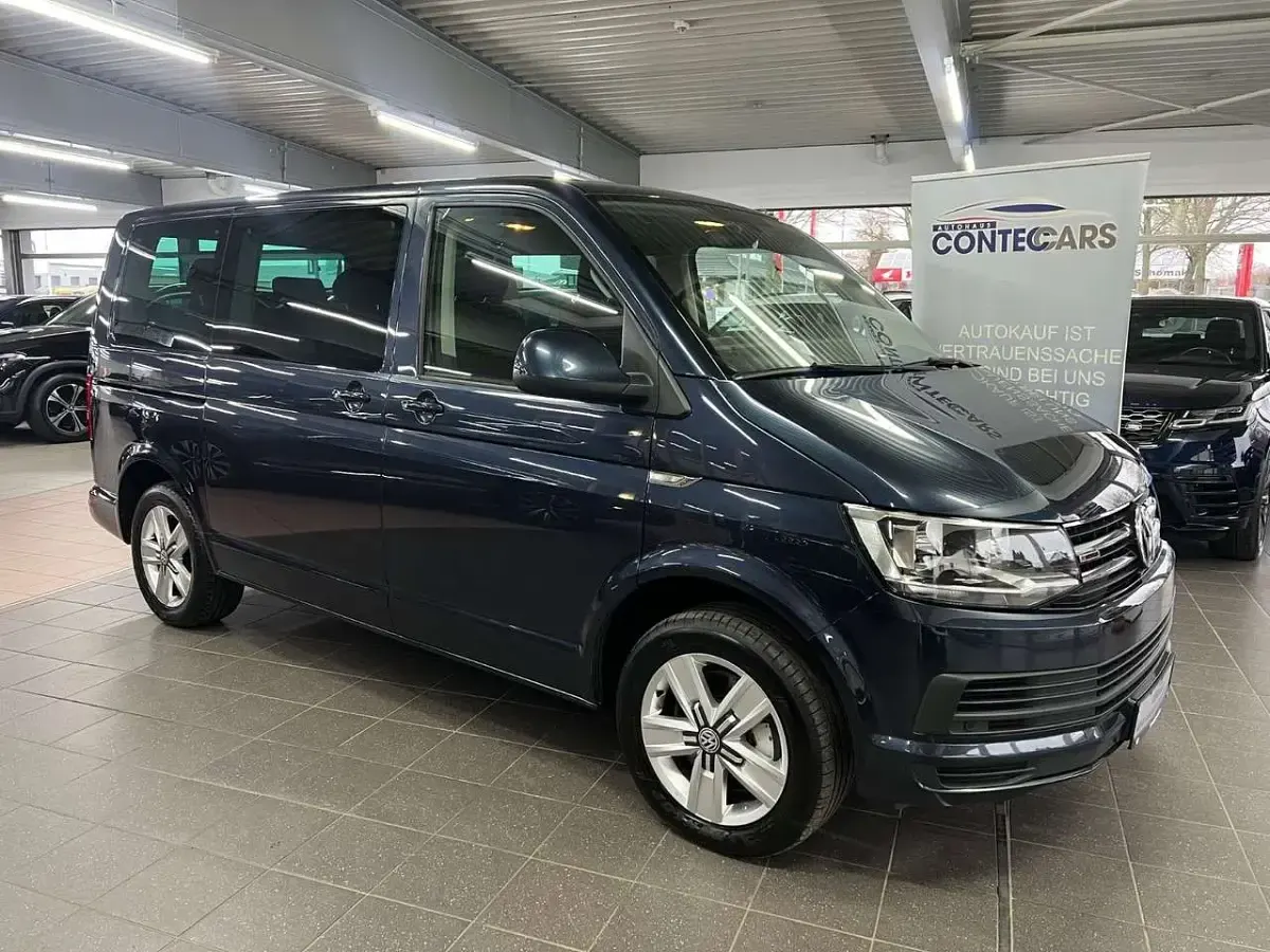 Gebraucht VW Multivan Comfortline 199 PS (146 kW) 2019 Blau Van / Kleinbus
