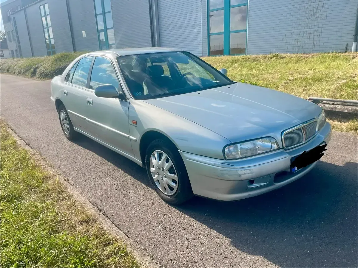 Gebraucht Rover 600 116 PS (85 kW) 1997 Silber Limousine