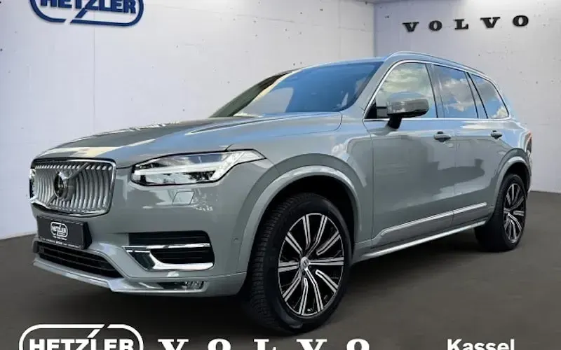 Gebraucht Volvo XC90 Plus 235 PS (172 kW) 2023 Vapour grey / metallic SUV