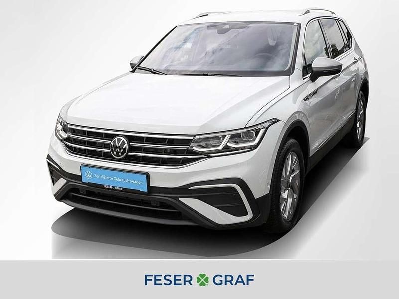 Pure white Gebraucht 2024 VW Tiguan Allspace Life SUV | 34.770 € - Bild 1/2