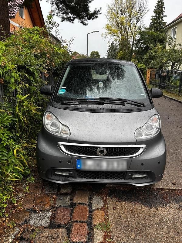 Grau Gebraucht 2012 Smart ForTwo Cabrio Cabrio | 5.000 € (Superpreis) - Bild 1/4