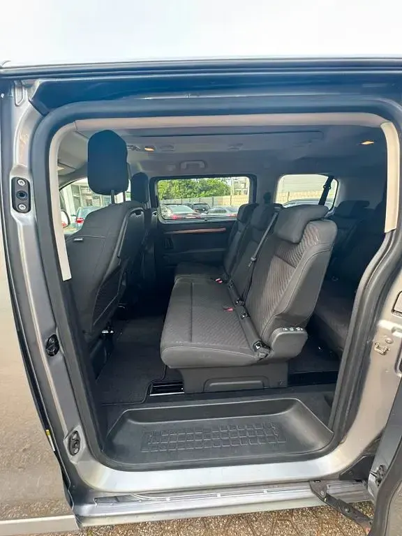 Usata Toyota Proace Verso Team 177 CV (130 kW) 2020 Grigio Station wagon