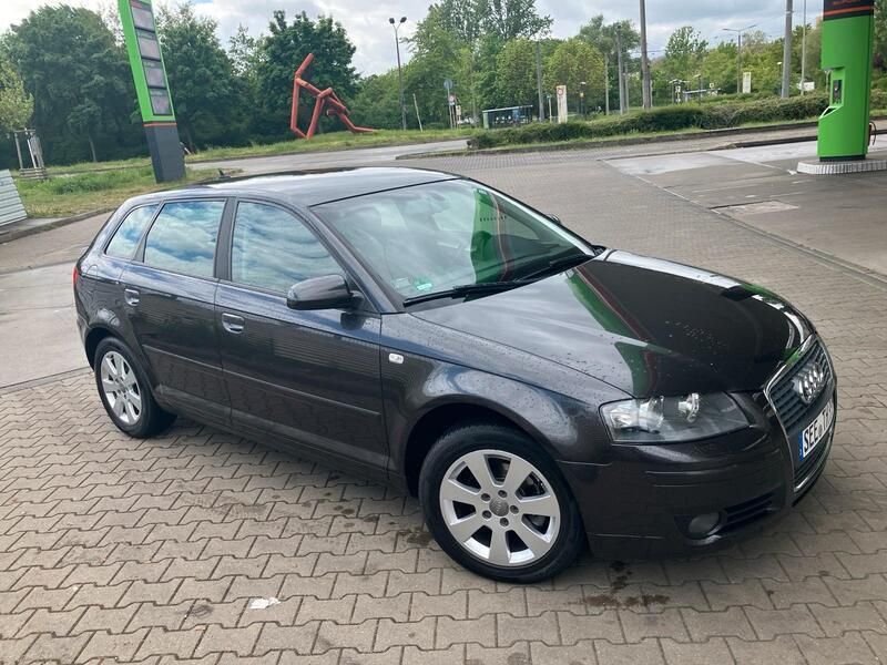 Grau Gebraucht 2005 Audi A3 Kleinwagen | 6.600 € (Teuer) - Bild 1/4