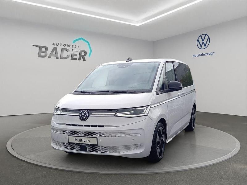 Gebraucht VW Multivan Style 204 PS (150 kW) 2024 Weiß Van