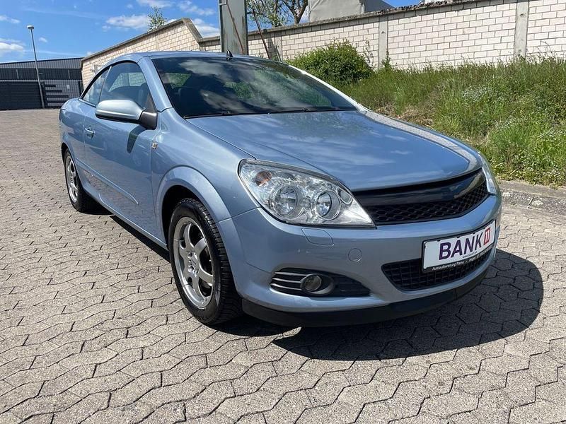Blau Gebraucht 2008 Opel Astra Cabriolet Edition Cabrio | 3.490 € (Fairer Preis) - Bild 1/4