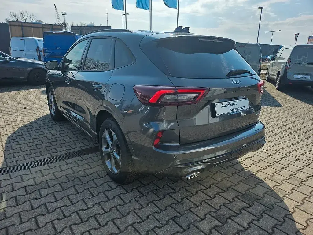 Neu Ford Kuga ST-Line X 152 PS (111 kW) 2026 Grau SUV