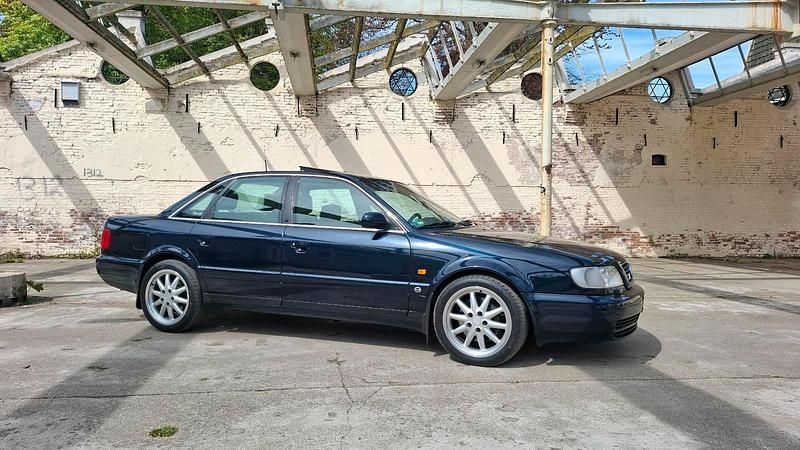Gebraucht Audi S6 290 PS (213 kW) 1996 Blau Limousine