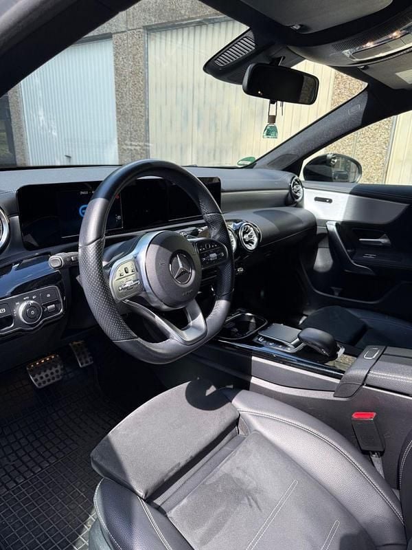Gebraucht Mercedes A250 AMG line 218 PS (160 kW) 2020 Weiß Limousine