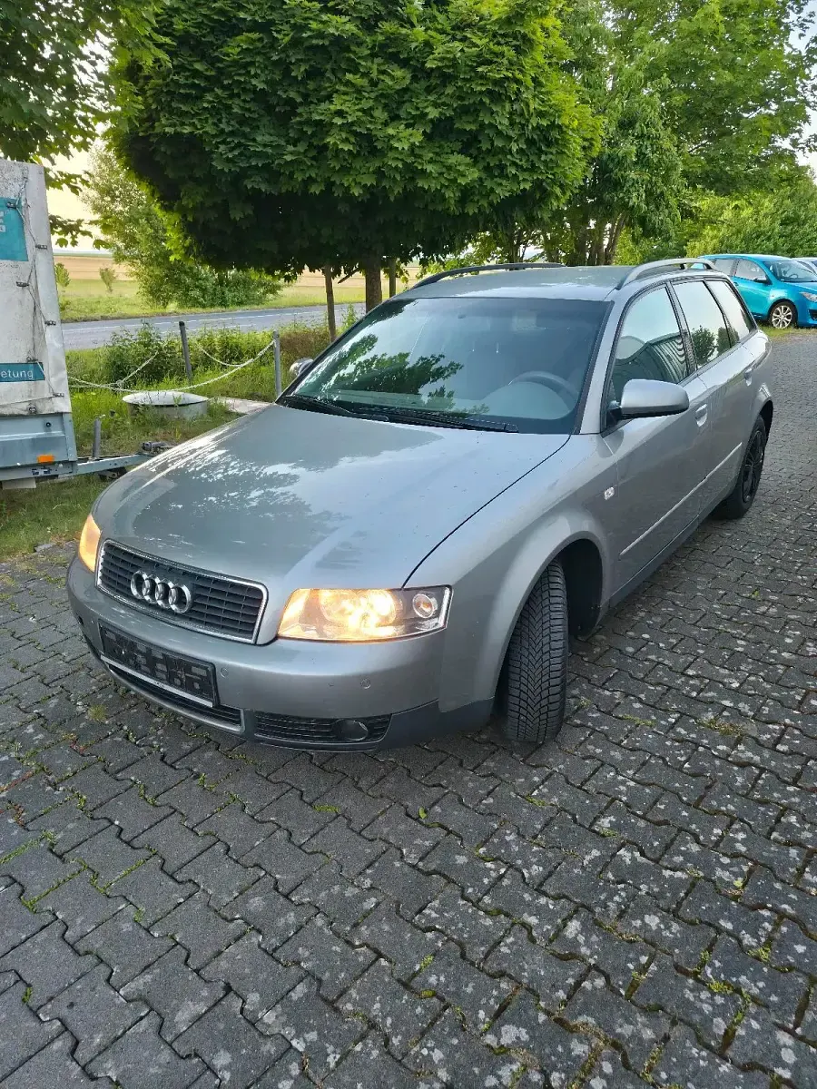 Gebraucht Audi A4 102 PS (75 kW) 2002 Kombi