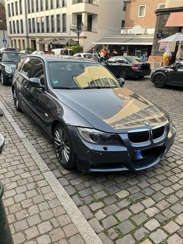 Gebraucht BMW 335 286 PS (210 kW) 2007 Grau Kombi