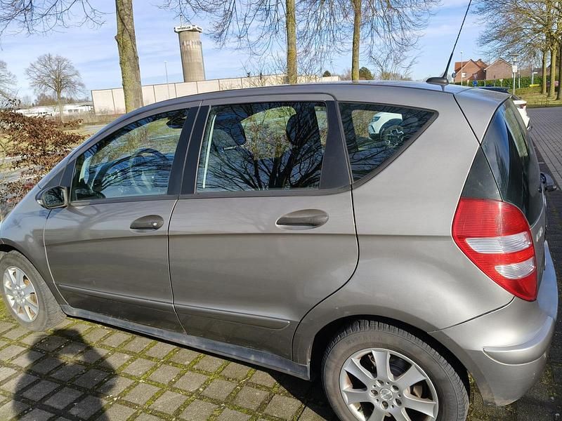 Gebraucht Mercedes A170 116 PS (85 kW) 2004 Braun Kombi