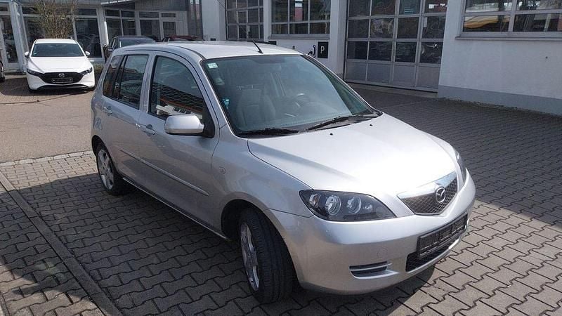 Gebraucht Mazda 2 Active 80 PS (58 kW) 2006 Silber Kleinwagen