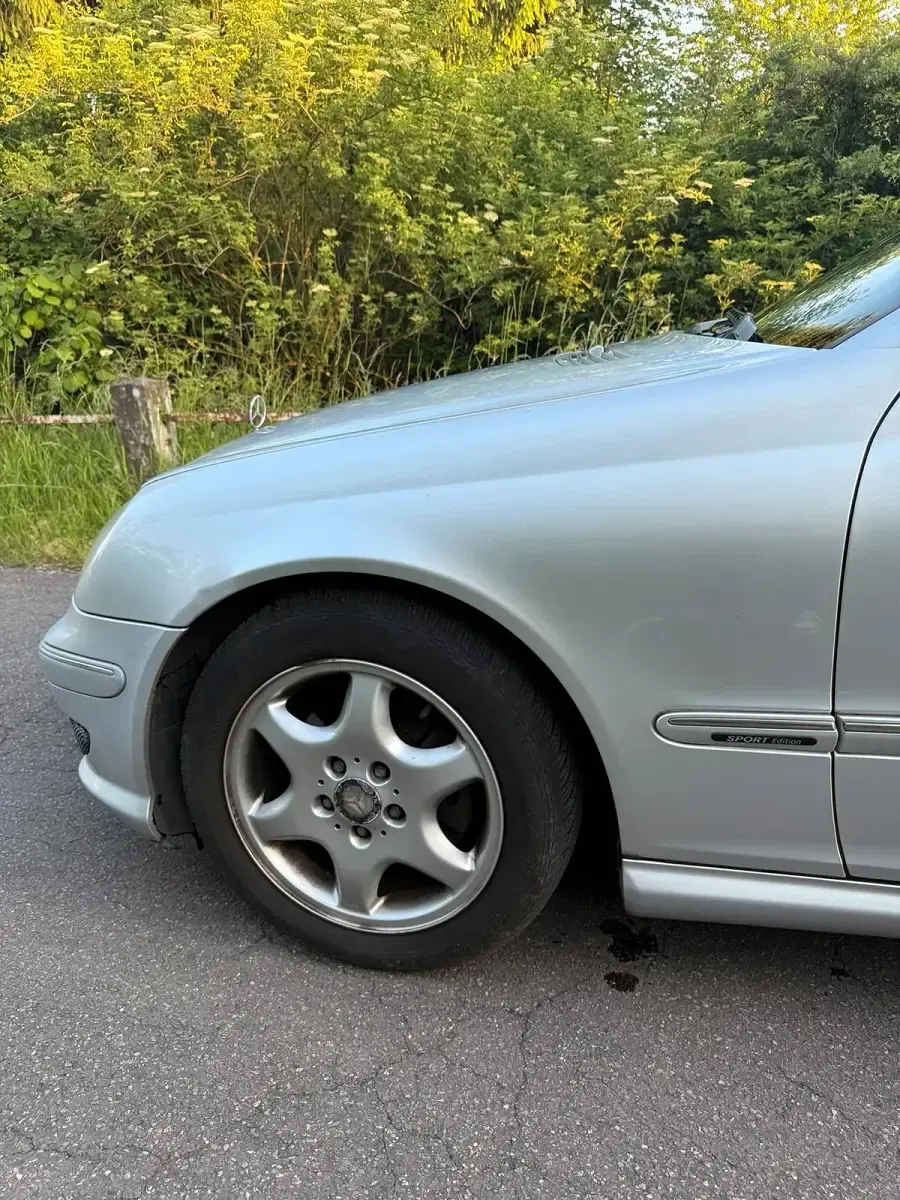 Gebraucht Mercedes C200 136 PS (100 kW) 2007 Silber Kombi