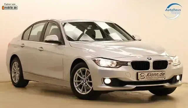 Gebraucht BMW 320 Performance 184 PS (135 kW) 2013 Limousine
