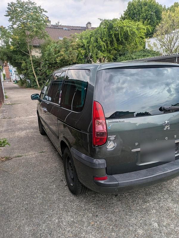 Gebraucht Peugeot 807 Family 104 PS (76 kW) 2005 Andere farben Van / Kleinbus