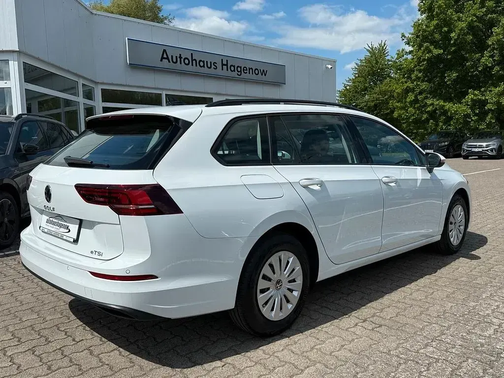 Ny VW Golf VIII Basis 116 HK (85 kW) 2026 Hvid Stationcar